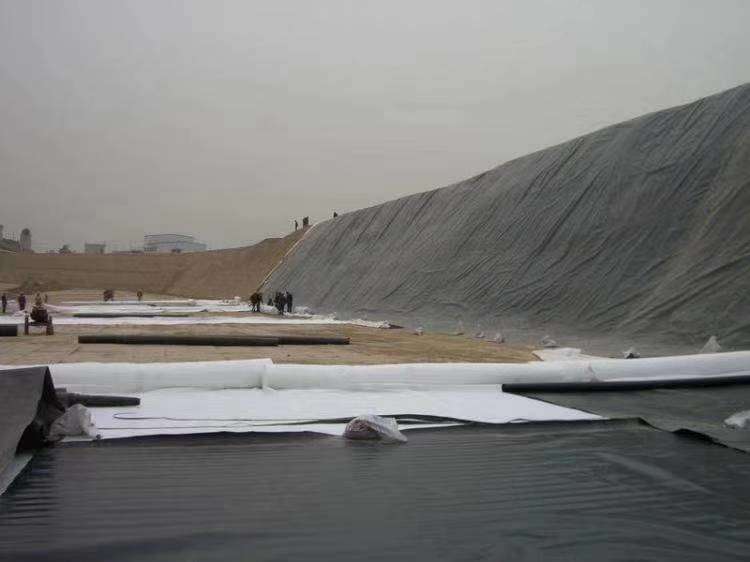 400g短絲土工布表